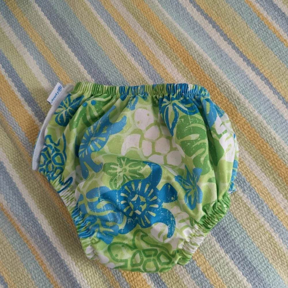 ⭐ iPlay swim diaper & flamingo 🦩 swim top 18m